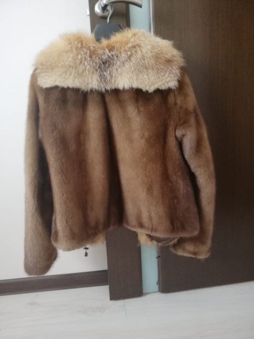 Продам шубу норковую