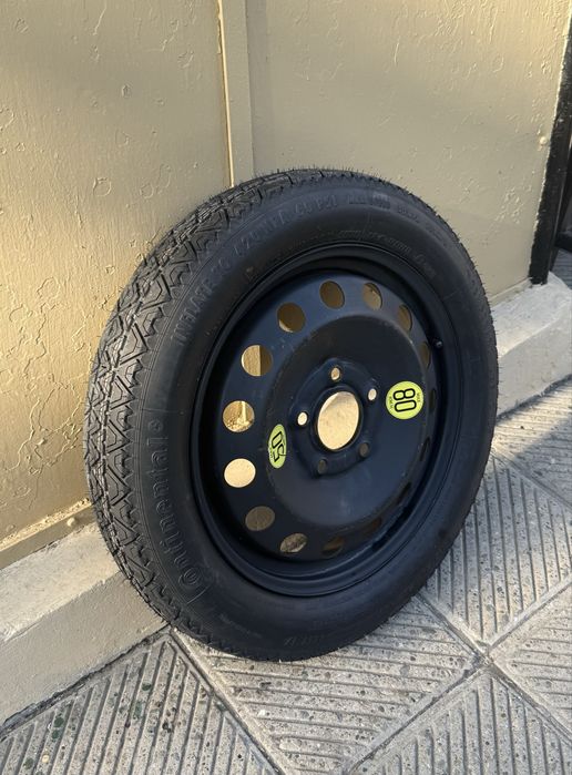 Резервна гума тип Патерица за БМВ