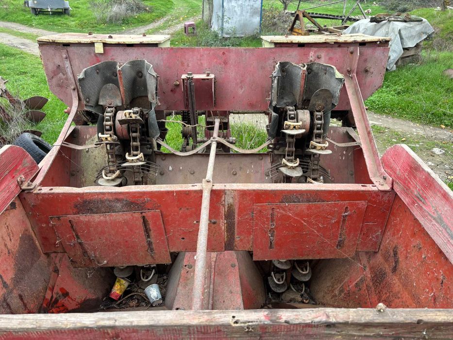 Картофосеялка двуредова