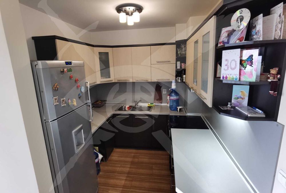 Продава се Тристаен апартамент в Пловдив, Тракия - 109 кв.м за 1901 €/кв.м - Снимка #3