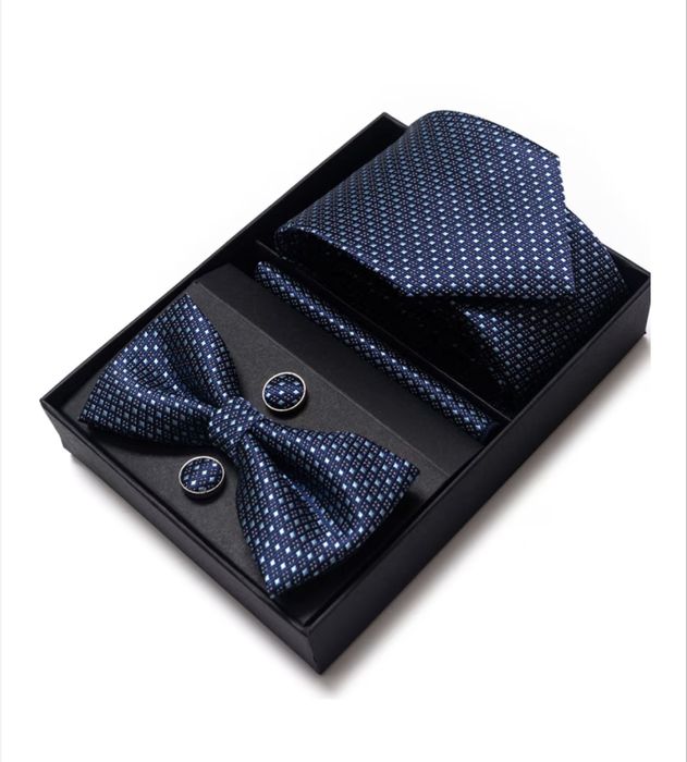 Елегантен комплект от 4 части