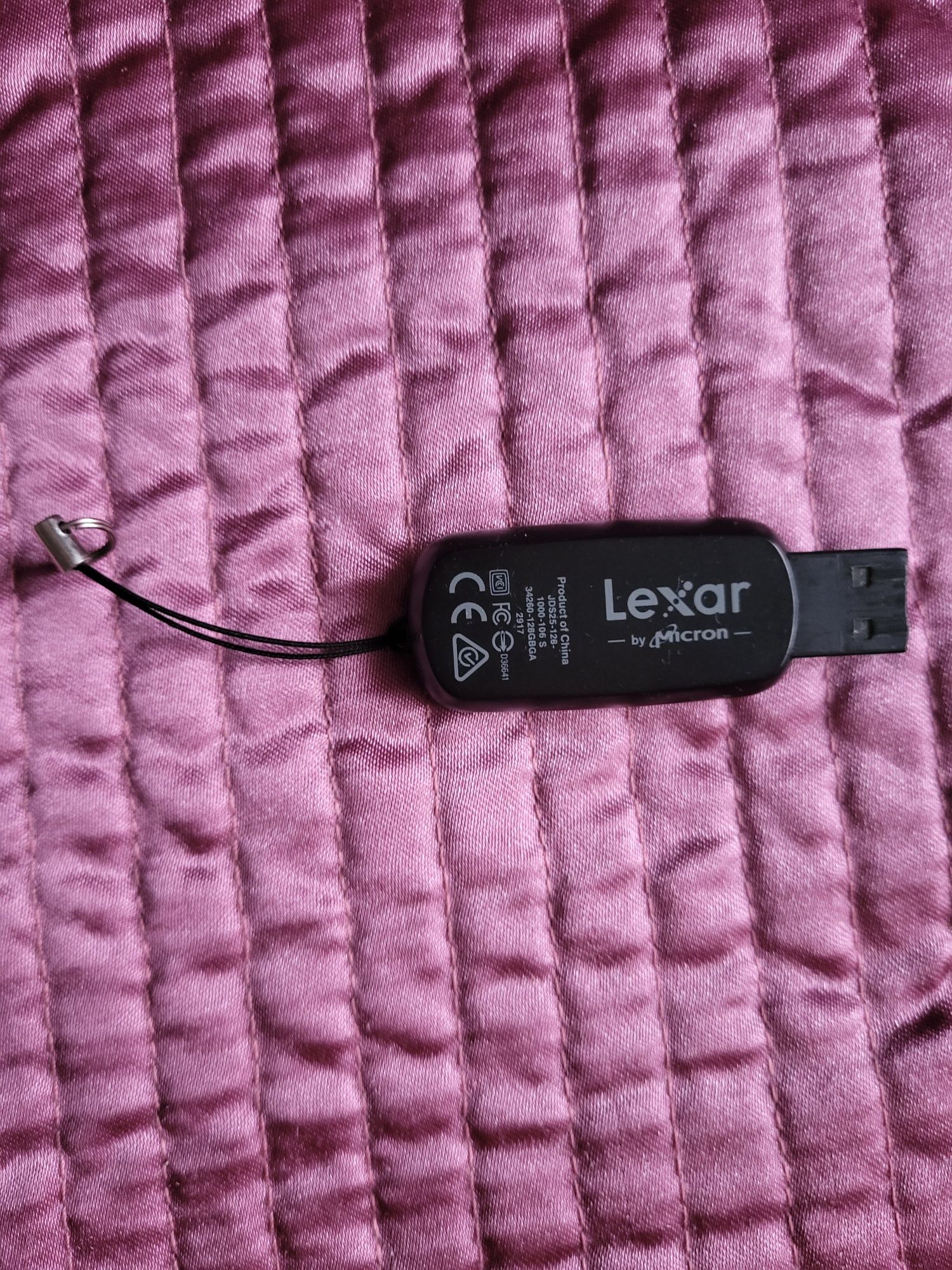 Stick Lexar 128 GB usb 3.0.