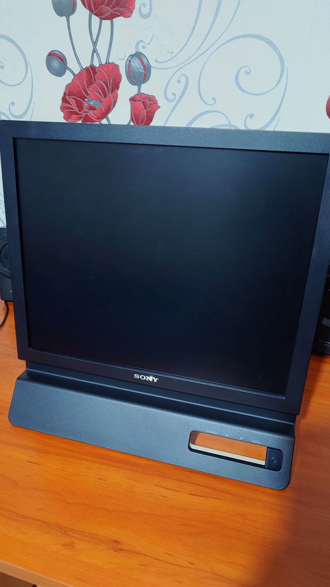 Монитор Sony TFT,LCD