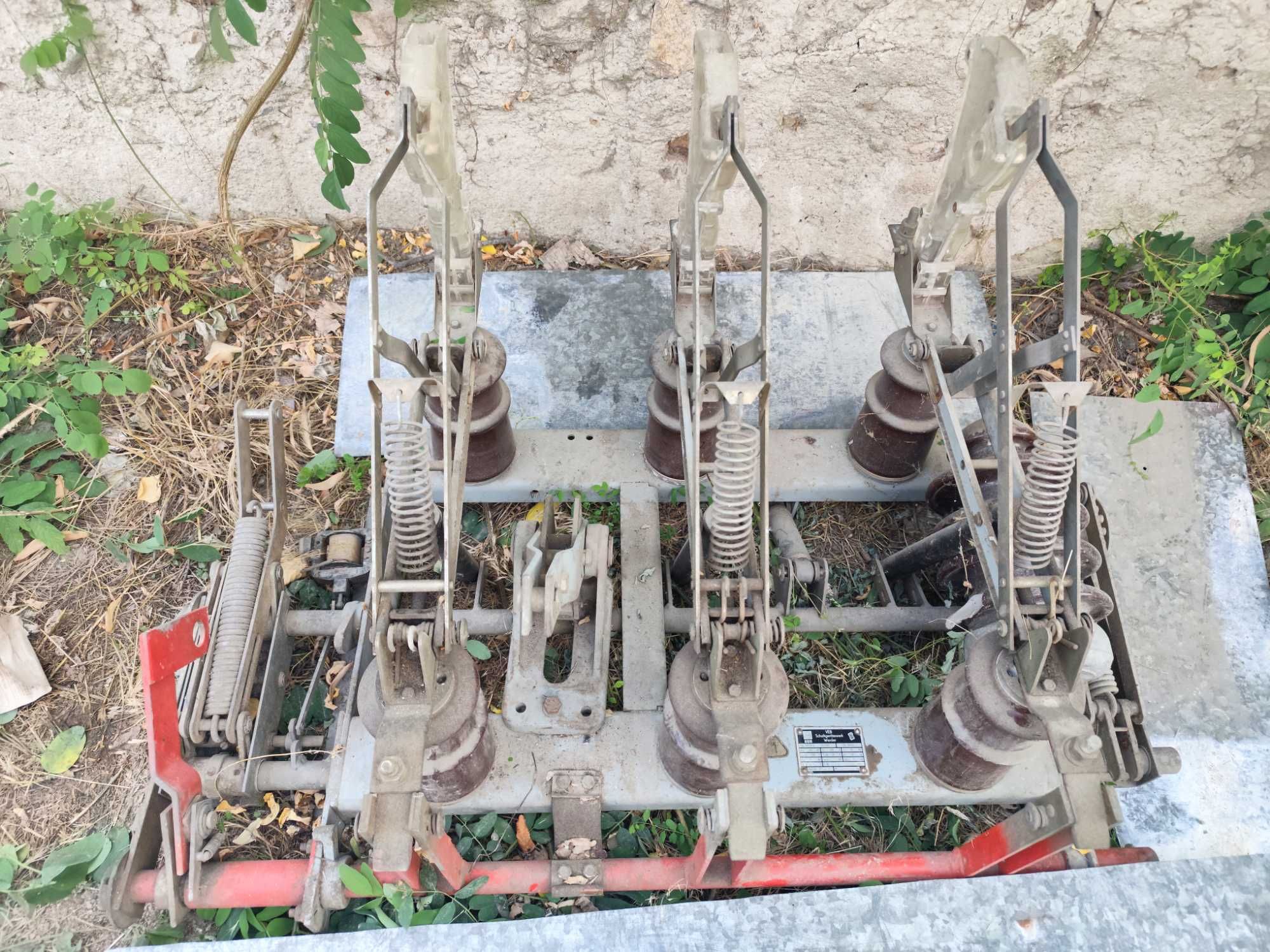 Трифазен електрически  двигател 25KW, Мачтов разединител 24KV