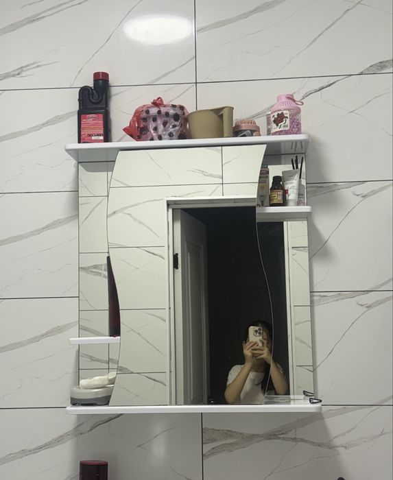 Айна сатылады.жақсы күйде.бағасын келісуге болады.