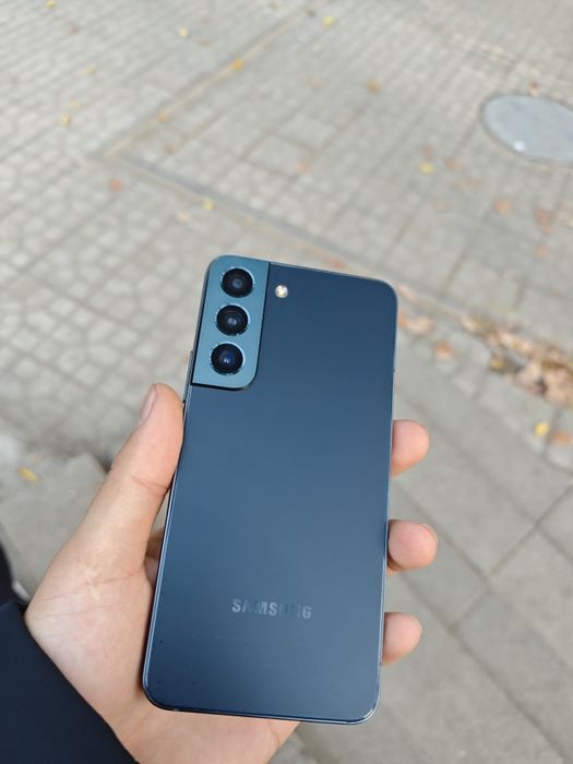 Samsung s22  8/256