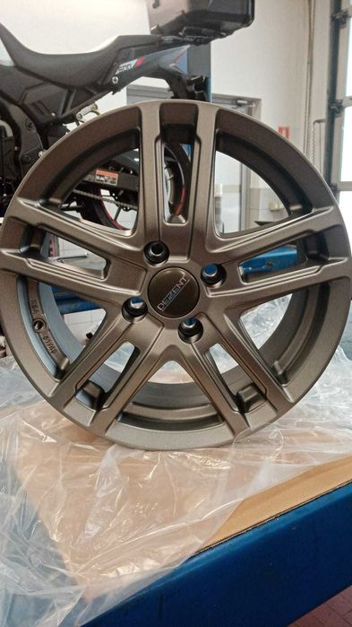Jante si anvelope iarna 175/65 R15