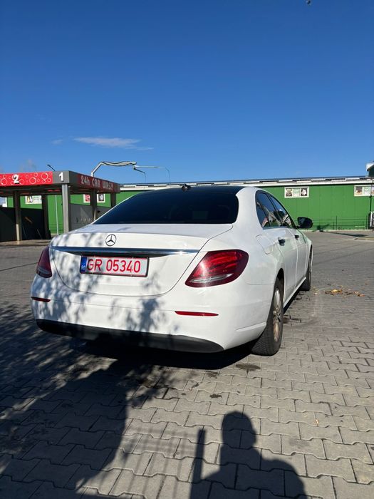 Mercedes Benz e class