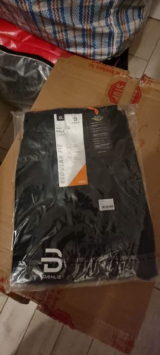 Pantaloni sport de munte