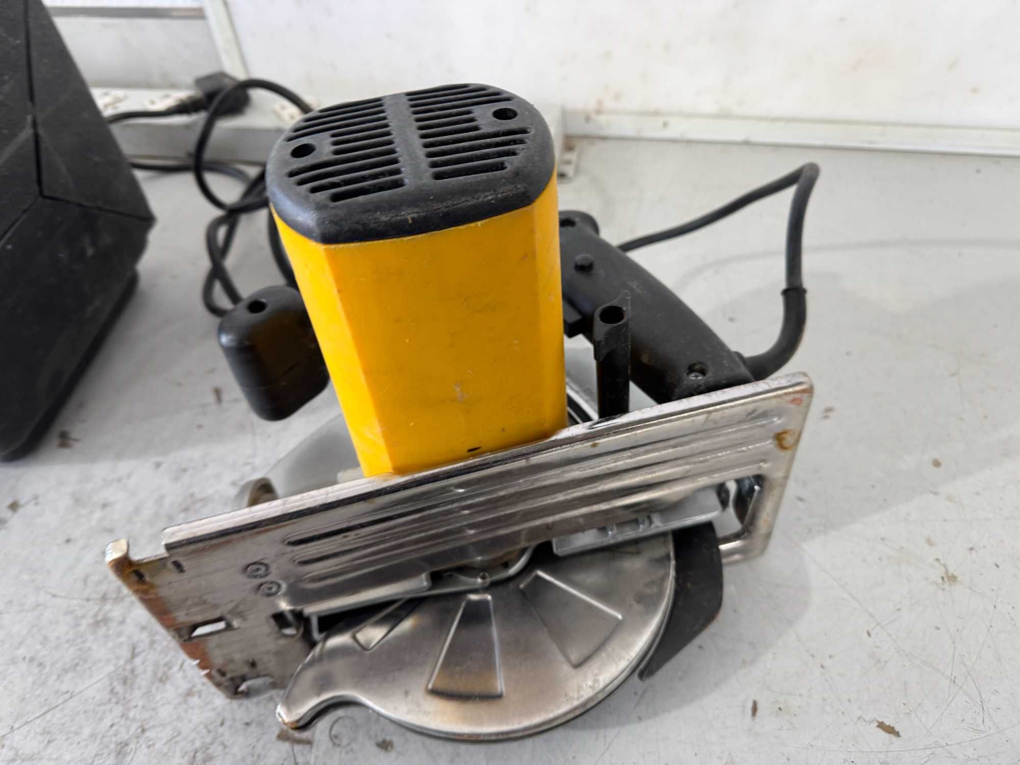 Ръчен циркуляр - JCB 1500 W