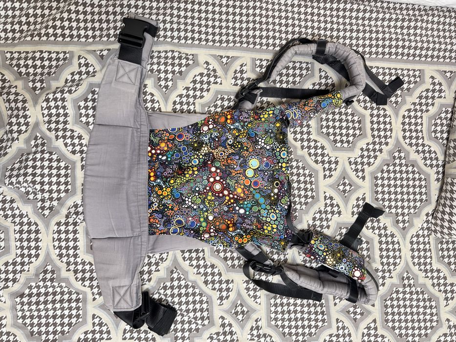 Marsupiu ergonomic Bumbo