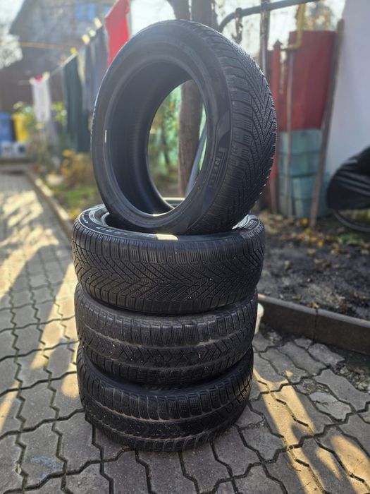 Anvelope iarna 215 55 17 R17  Pirelli 2023