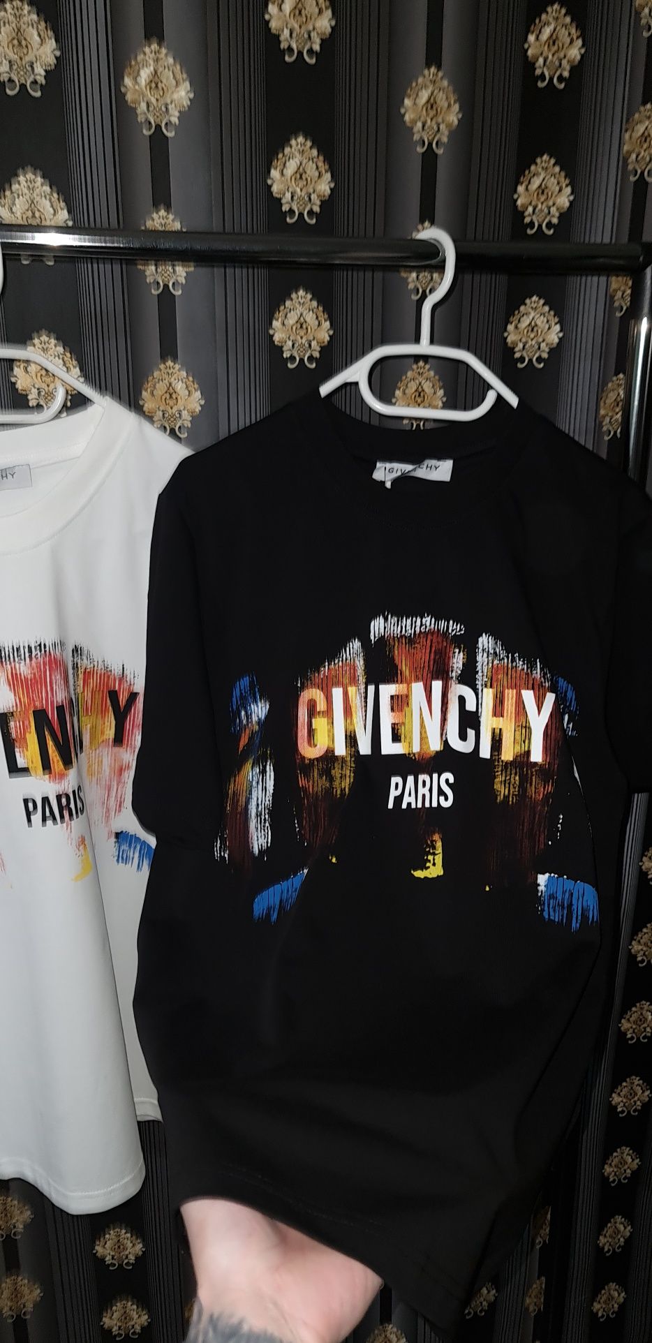 Tricou Givenchy   color 2025
