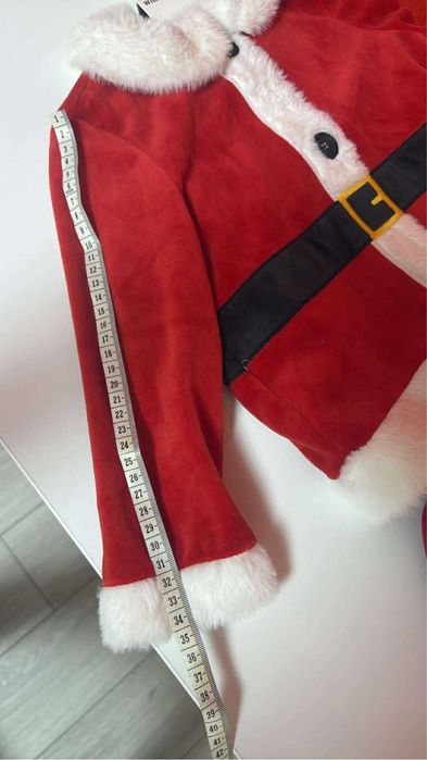 Costum Mos Craciun model deosebit