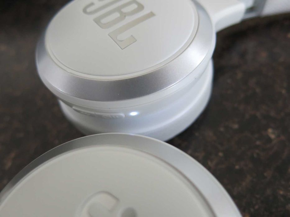 Безжични Bluetooth слушалки JBL Live 460NC, ANC