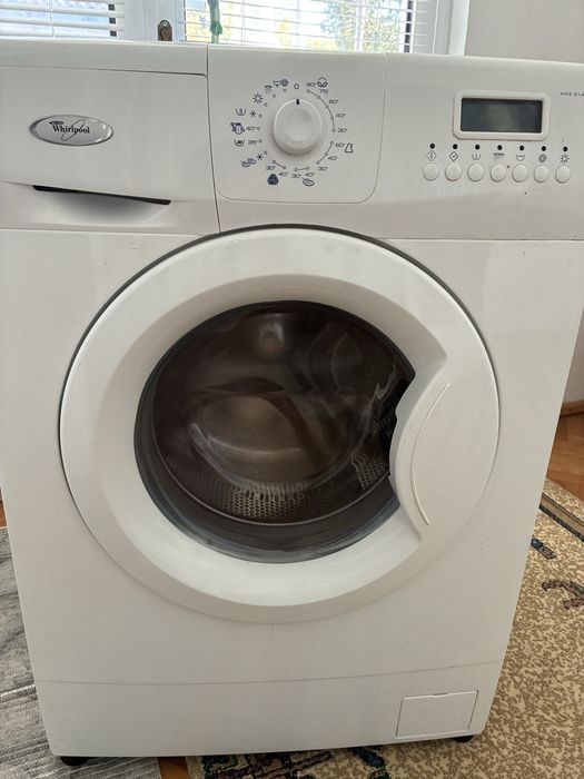 Vand convenabil Whirlpool masina spalat rufe stare excelenta fabricata
