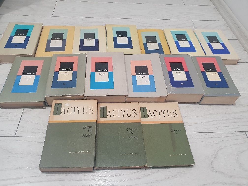 Set complet Strabon,Platon,Dio Cassius,Tacitus,Titus Livius,Aristotel