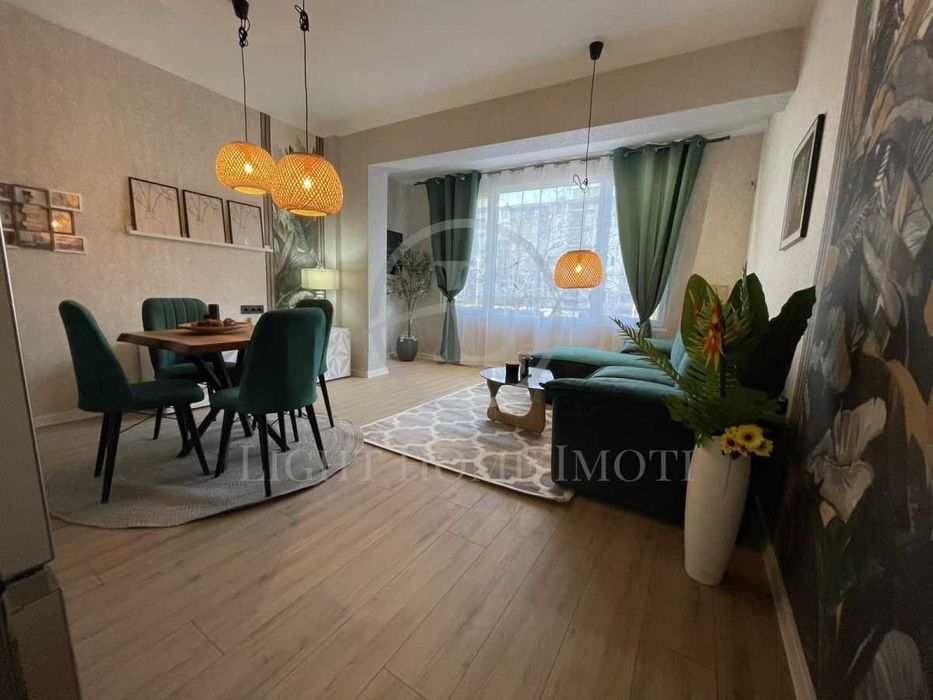 Продава се Тристаен апартамент в Пловдив, Кършияка - 64 кв.м за 2344 €/кв.м - Снимка #1