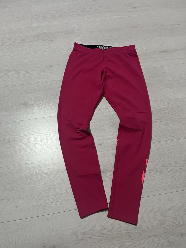 Дамски клин Nike