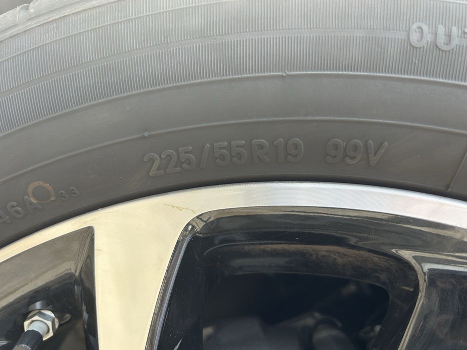 Летни гуми 225/55/19