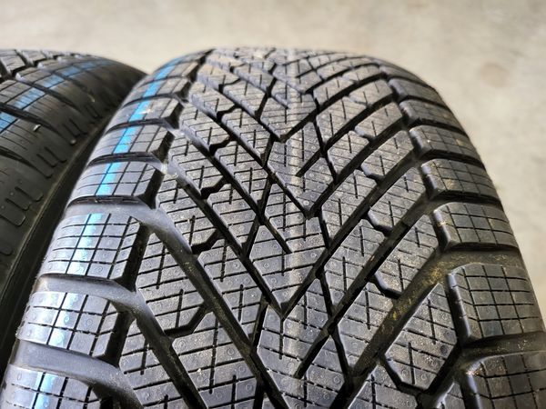 225/60/18 PIRELLI 2бр