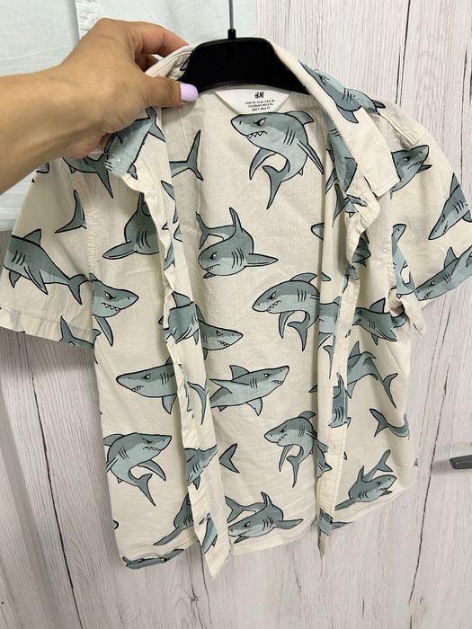 Camasi H&M marimea 122/128