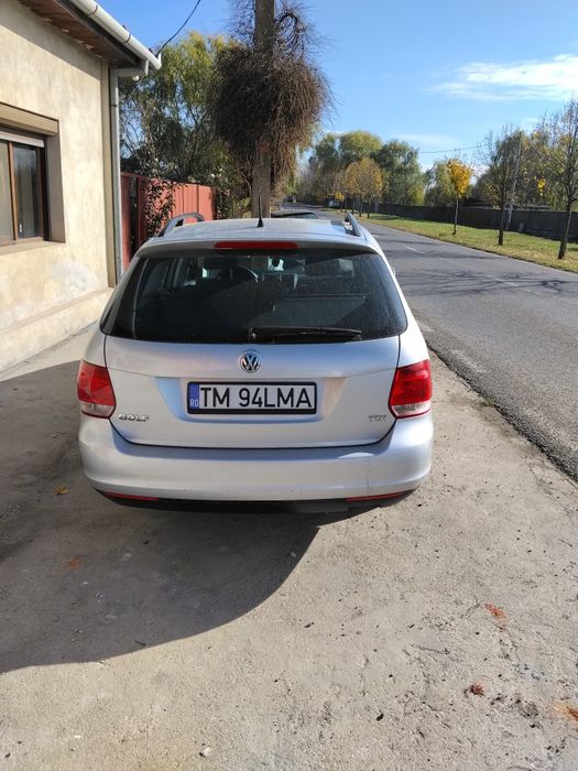 Golf v impecabil 2800 euro