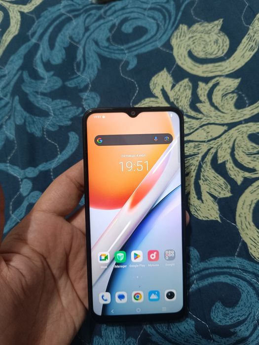 Vivo Y18 12/128Gb Gray Igravoy Holati Yaxshi Zor 4G 2024 Otlichniy