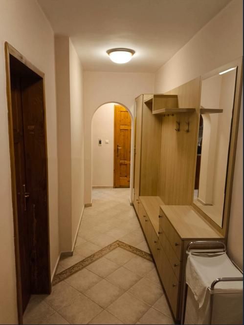 Дава се под наем Четиристаен апартамент в София, Редута - 136 кв.м за 875 € - Снимка #16