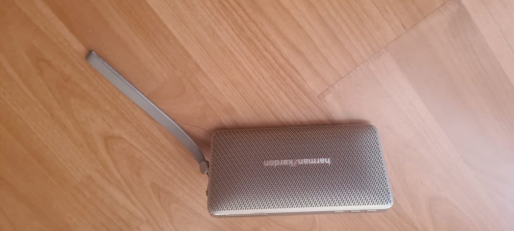 Boxa portabila wireless bluetooth Harman Kardon esquire mini