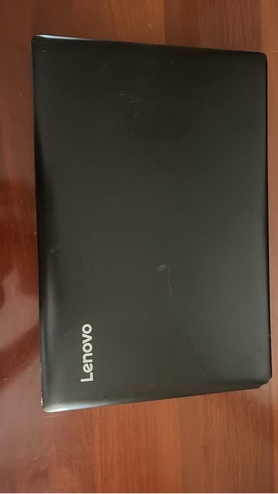 Ноутбук Lenova .