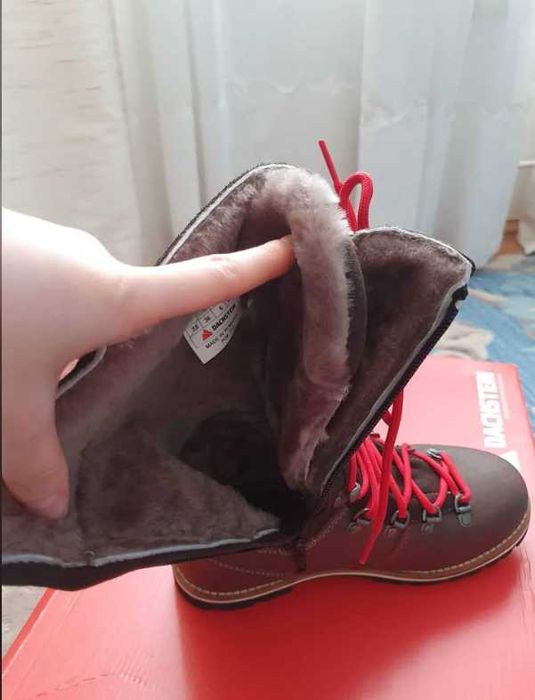 Bocanci de iarna Dachstein