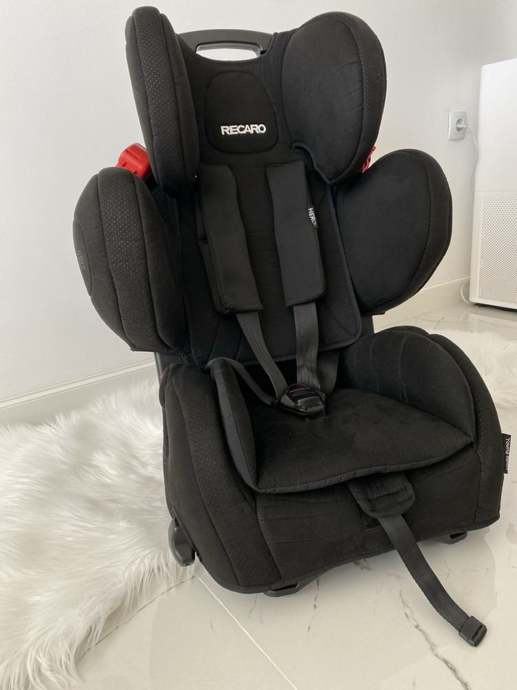 Детски стол за кола RECARO Young Sport Hero, 9-36kg Carbon Black