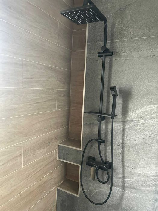 Apartament 3 camere spatios si luminos - Sisesti