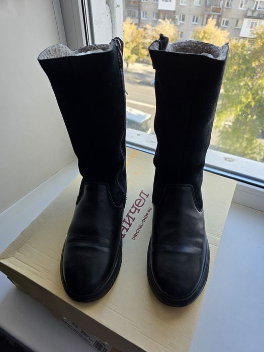 Сапоги, натуралка, кожа цигейка, 37 размер, 2000 тенге.