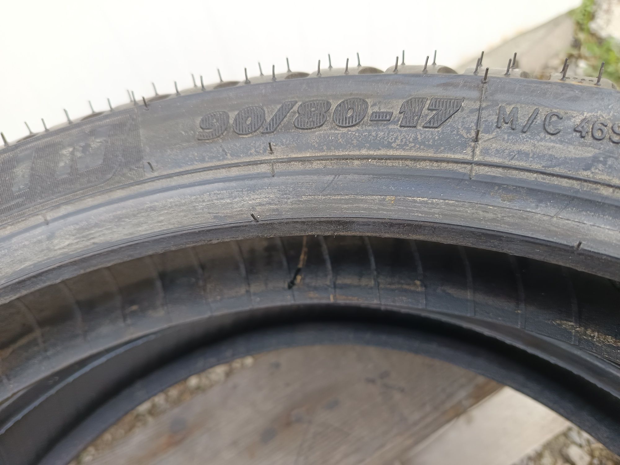 Мото гума 90 80 17 MICHELIN Дот 0823
