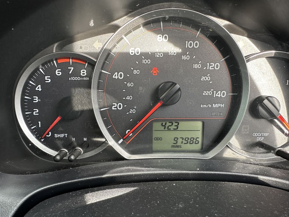 Toyota Yaris 1.33 vvti 99 кс 2011г На Части!