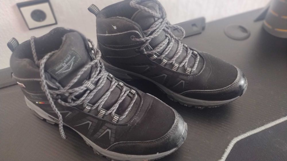 Зимни обувки за момче Mat Star