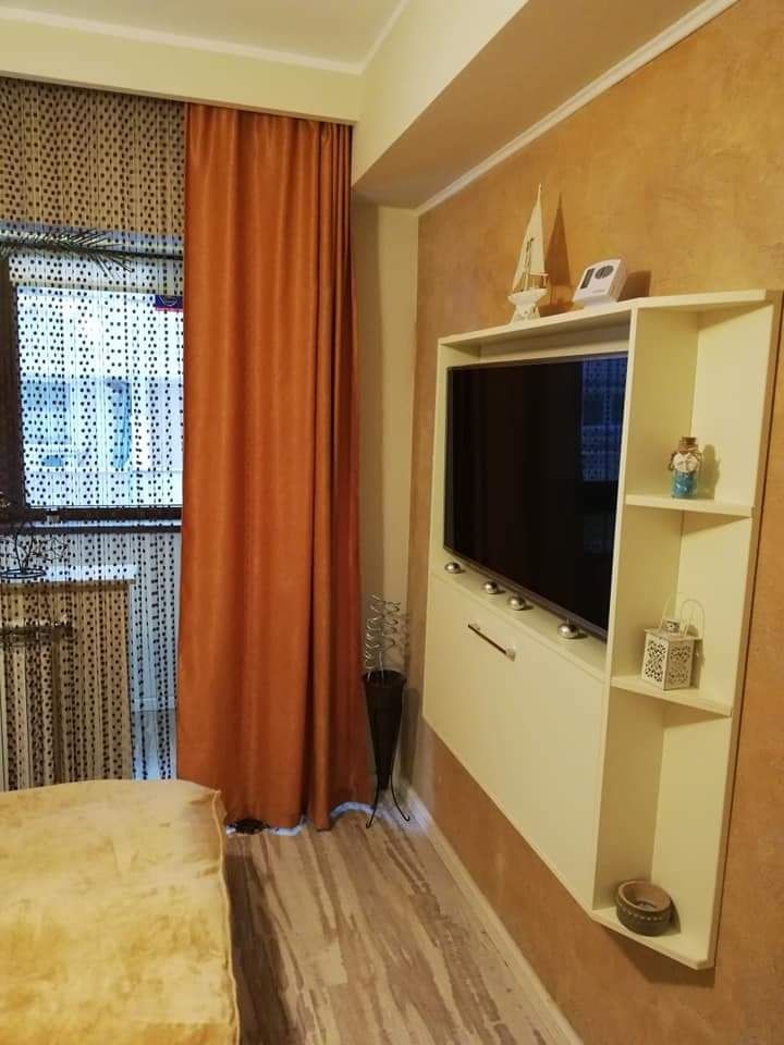Tomis apartament regim hotelier 3 cam