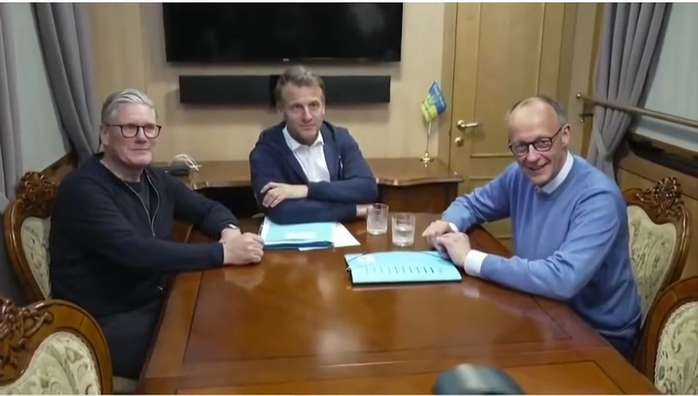 Стол стул Гостинный Чистое дерево из Китая заказывали