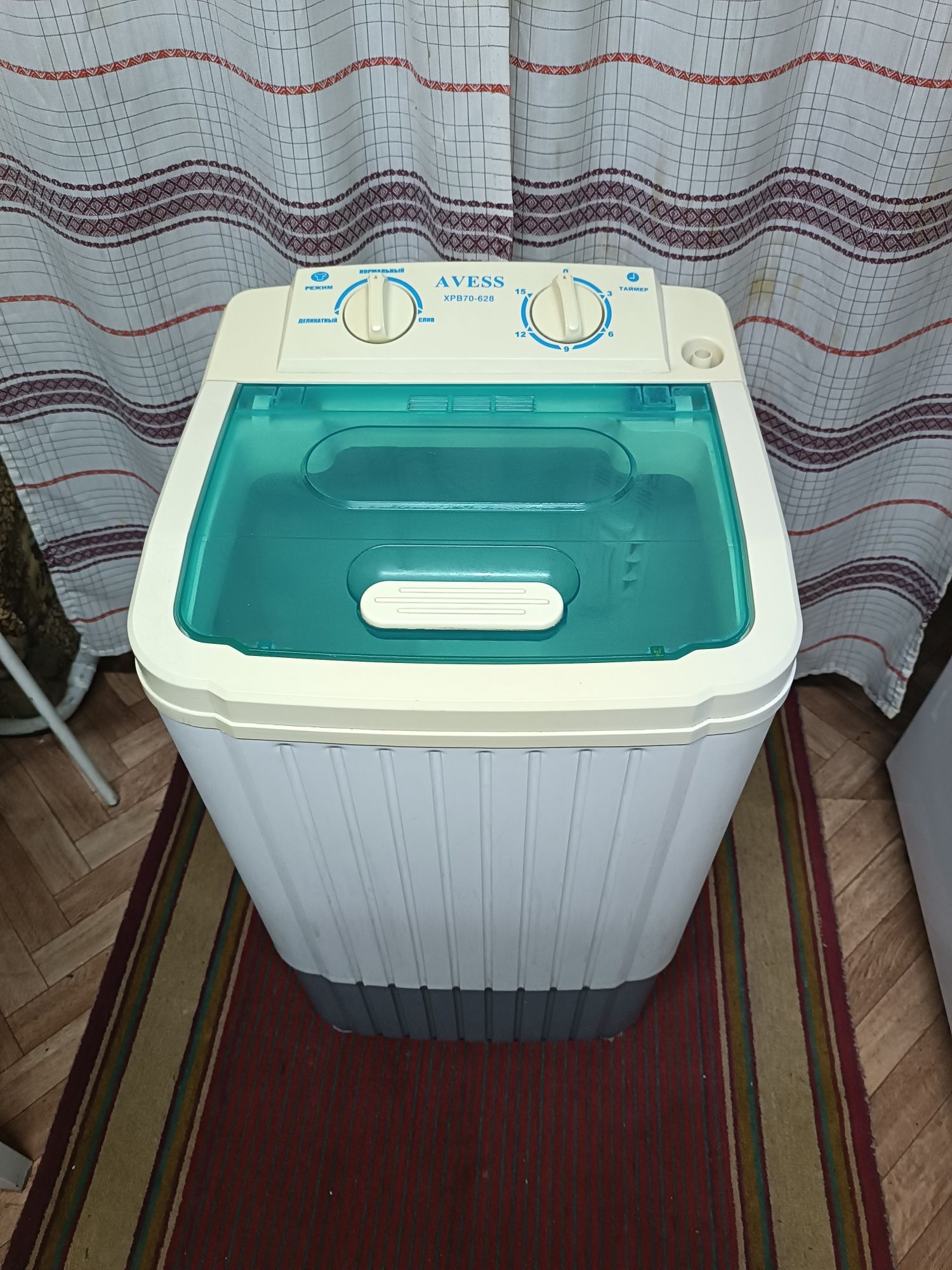 Машинка стиральная отличное состояние на 7 кг загрузки