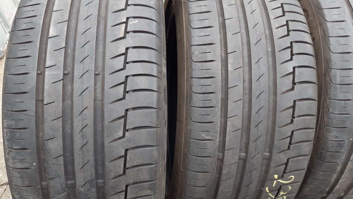 4 anvelope 235/45r17 vară marca Continental 2018, preț 1090 lei setul