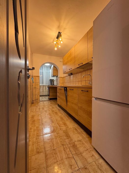 Apartament 3 camere decomandat – Etaj 7 | Prima închiriere |