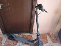 Vând trotinetă electrică Xiaomi