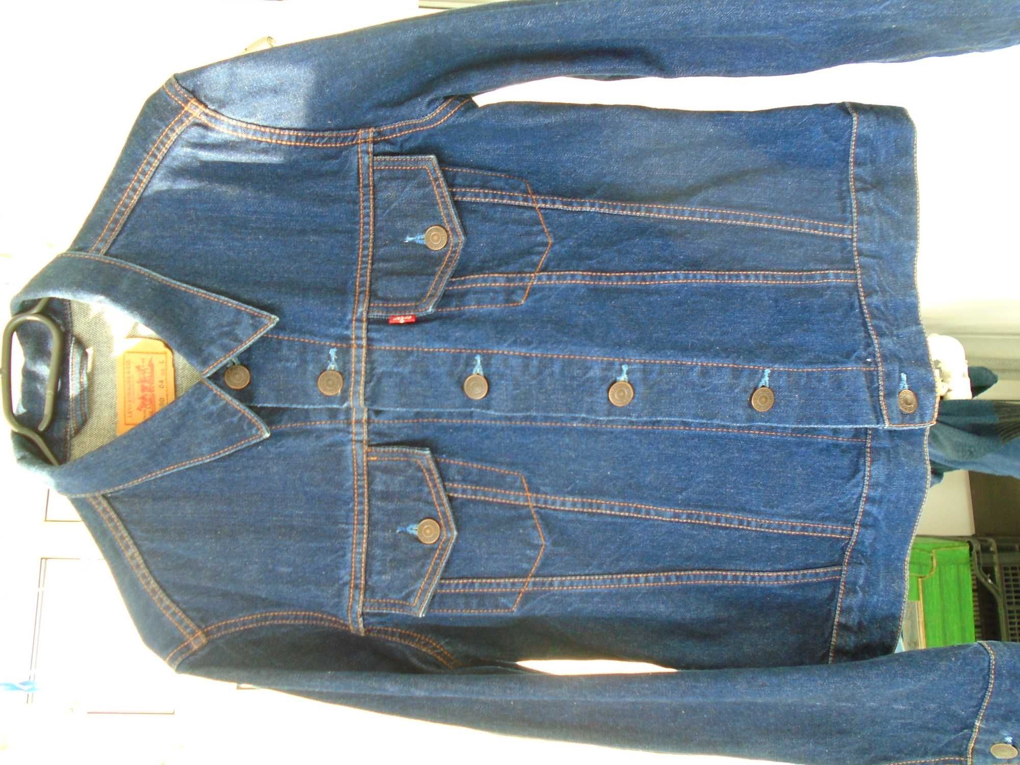 geaca levis blugi, noua , pt. o persoana de 160 - 165 cm - 90 lei