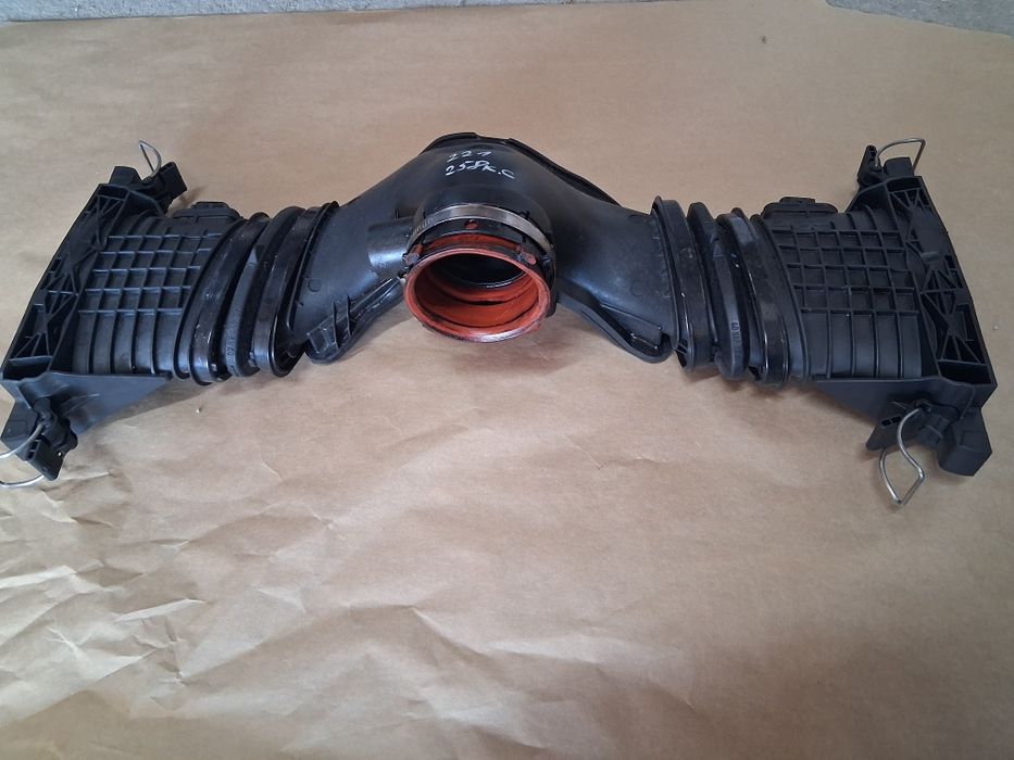 Лястовица,въздуховод,дебитомер мерцедес 3.5 258к.с