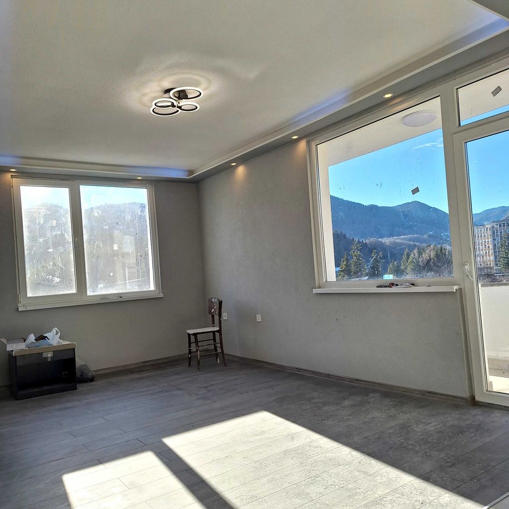 Продава се Тристаен апартамент в Смолян, в.з. Смолян - 100 кв.м за 880 €/кв.м - Снимка #12