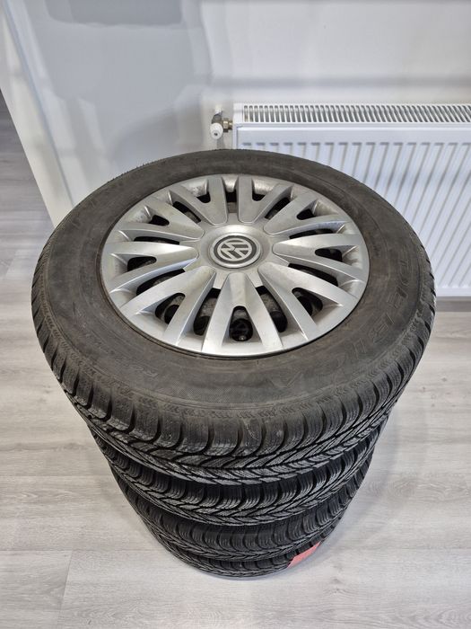 Roti cu jante de tabla 5x112 anvelope iarna 195 65 r15 capace vw