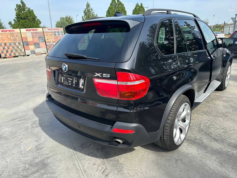 Dezmembrez BMW X5 E70 3.0d