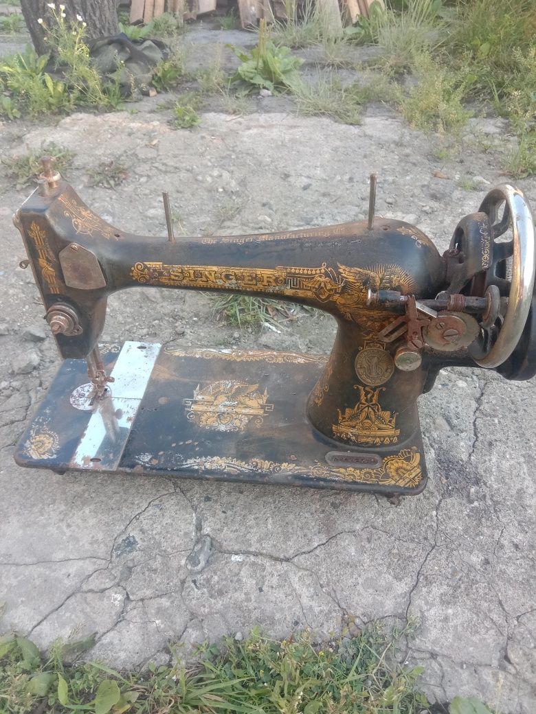 Продам Зингер швейная